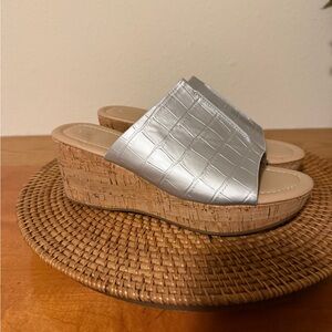 Comfort est 1946  Silver Women's Slide Sandals Wedge